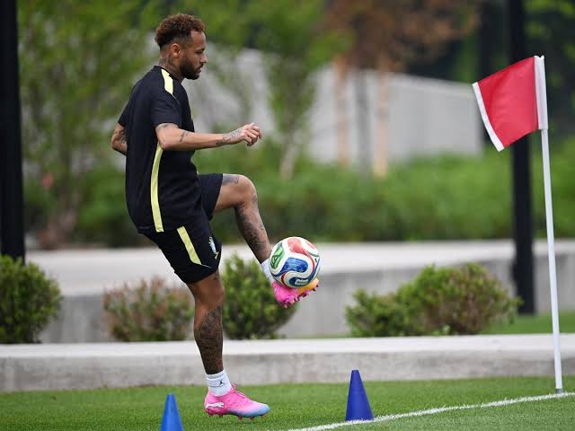 Recuperação lenta tira Neymar do jogo contra o Haiti na Copa do Mundo 2026