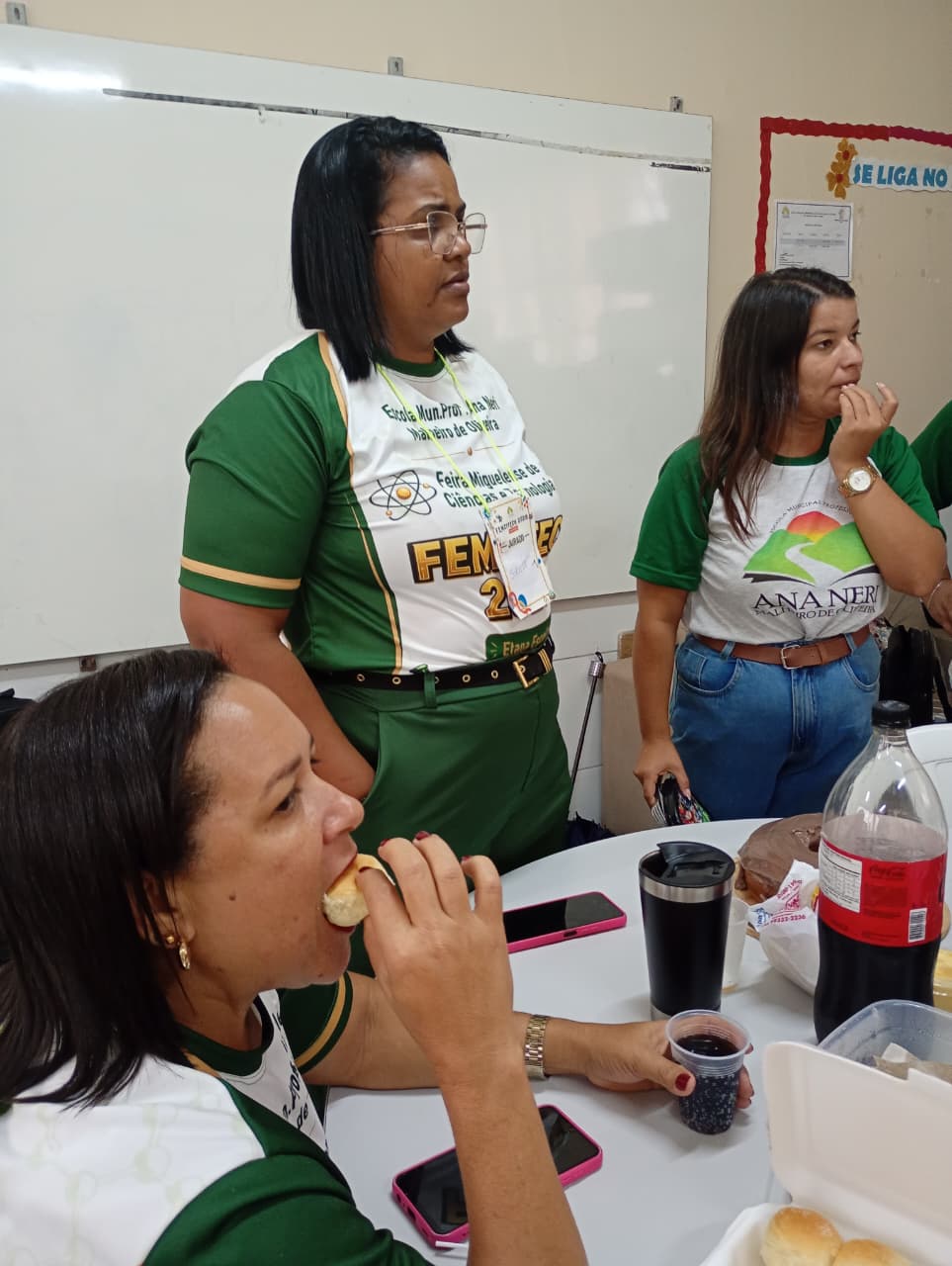 CAFÉ DA TARDE COM OS APOIOS