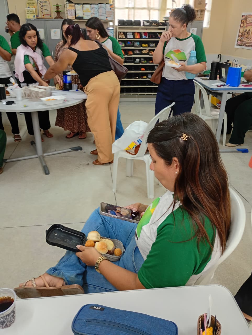 CAFÉ DA TARDE COM OS APOIOS